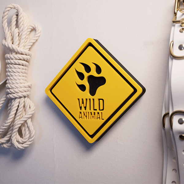 3D yellow hazard signs - Large