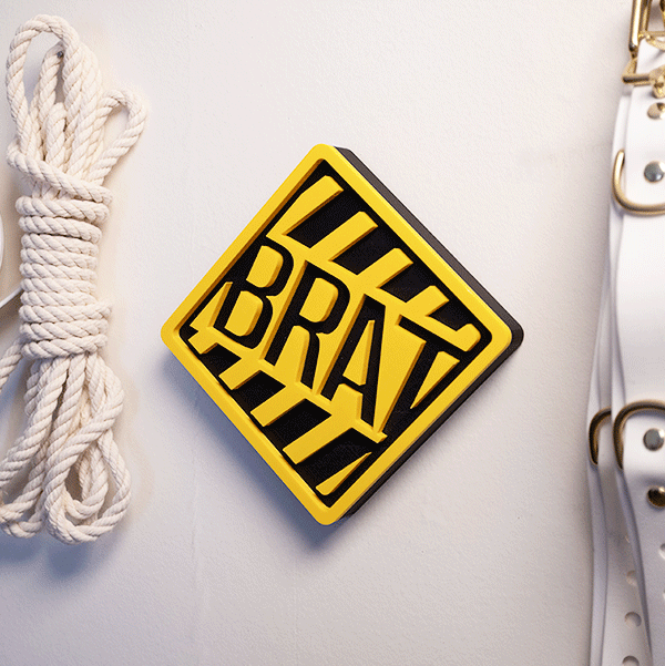 3D yellow hazard signs - Large